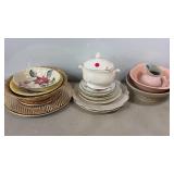 Assorted China, Homer Laughlin, The Pioneer