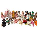 20 MADAME ALEXANDER McDonalds Collection Approx 5