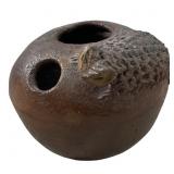 BETTY MANYGOATS LIZARD POTTERY VASE