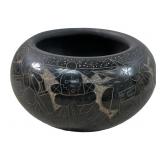 ERGIL VALLO (DALAWEPI) ETCHED BLACKWARE POT