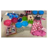 Vintage Kids Toys, Minnie mouse, miniature animals