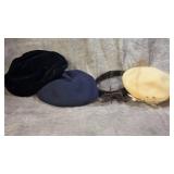 Vintage Beresford Black Velvet Beret, Neusteters