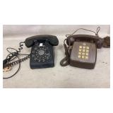 2 landline phones, both have wires, needs cleaning