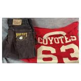 Vintage University of South Dakota Coyotes