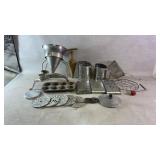 Vintage Kitchen Sifters,Cone Sieve,Cheese Graters