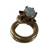 14k Yellow Gold Opal Earring?