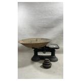 Antique cast iron kitchen scales with set of
