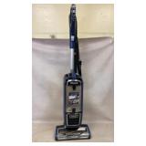 Shark powered lift away 4ft vacuum, powers on