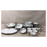 31 piece Bavaria dishes silver pattern