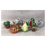 Decorative Ceramic Novelty Teapots, Various Design