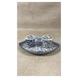 vintage Chinese blue and white ceramic condiment