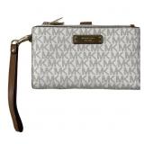 Michael Kors Jet Set Travel smartphone wristlet