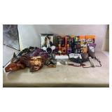 Assortment of Halloween items & accessories