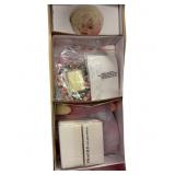 Gloria Vanderbilt 32inch Limited Edition Dream