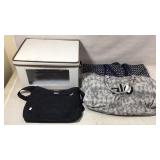 Storage container and womenï¿½s bags