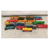 HO Scale Model Train Cars