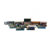HO Scale Model Train Cars and Accessories