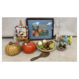 Decorative Items and Accents Set