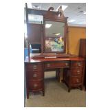Mahogany Vanity Dressing Table With Mirror