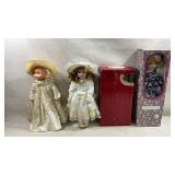 group of vintage collectible porcelain and