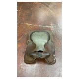 Vtg leather Western saddle