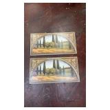 Set of 2 wall plaques featuring a Tuscan