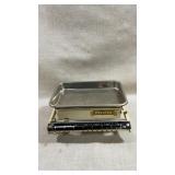 vintage mechanical kitchen balance scale by