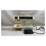vintage Singer 6215C portable electric zig-zag