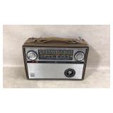 Vintage General Electric (ge) P-990A World