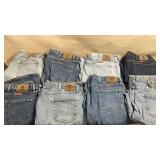 8 pairs of wrangler menï¿½s jeans