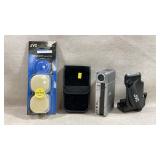 vintage JVC MiniDV GR-DV1 digital video camera kit