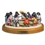Goebel DeGrazia "Los Niï¿½os" Porcelain Figurine