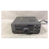 Kenwood r-5000 communications receiver plugged i