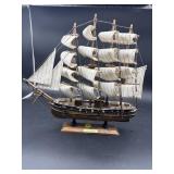 USS VALIANT BOAT MODEL