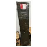 METAL STORAGE LOCKER