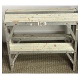 ALUMINUM 2 STEP WIDE STEP LADDER