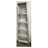 6 FT ALUMINIUM STEP LADDER
