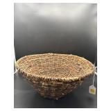 RUSTIC HANDMADE WOVEN BASKET