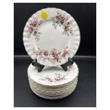 12 ROYAL ALBERT 'LAVENDER ROSE' SIDE PLATES