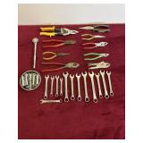 TOOL TRAY LOT