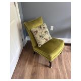 VINTAGE GREEN BUTTON BACK ARMLESS CHAIR