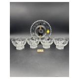 4 CORNFLOWER DESSERT DISHES, 1 SMALL PLATE