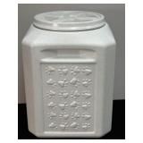 PLASTIC CAT LITER CONTAINER