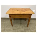 SMALL KNOTTY PINE TABLE