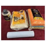 LOT OF CLEANING CLOTHS