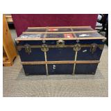 VINTAGE TRUNK