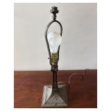 VINTAGE METAL TABLE LAMP