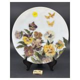 DECORATIVE HAND PAINTED PLATE