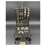 SELECTION OF FASHION EARRINGS PLUS CHAIR HOLDER