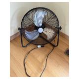 3 SPEED FLOOR FAN